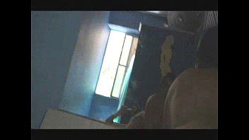 Une latina brésilienne adore sucer et monter la bite XVIDEOS