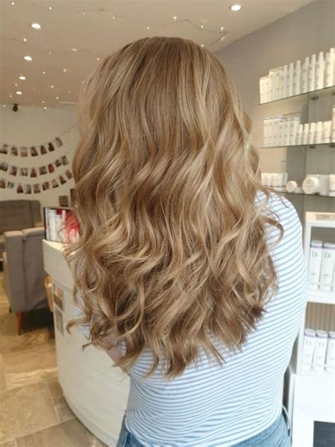 Hair Inspo Honey Blonde Hair Inspo Color Dark Blonde Hair Color Hair Inspo