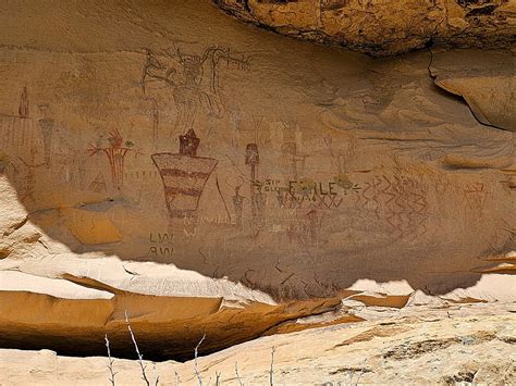 The Haunting Rock Art Of Sego Canyon