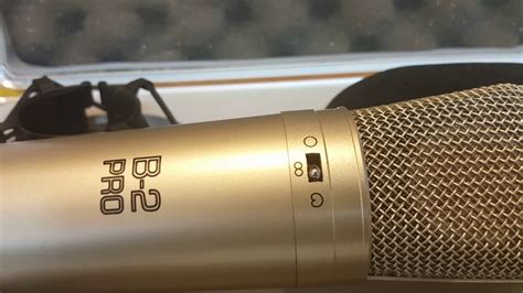 Behringer B2 Pro studio mic - YouTube