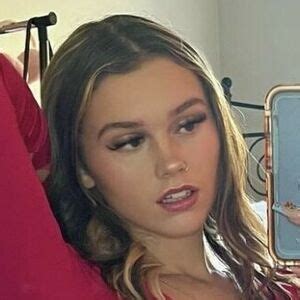 Peachy Bee Leaked Nude Photos And Videos