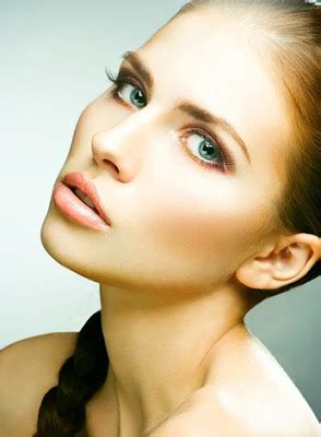 Le Guide Du Make Up Nude Pour Les Yeux VENUS MAG