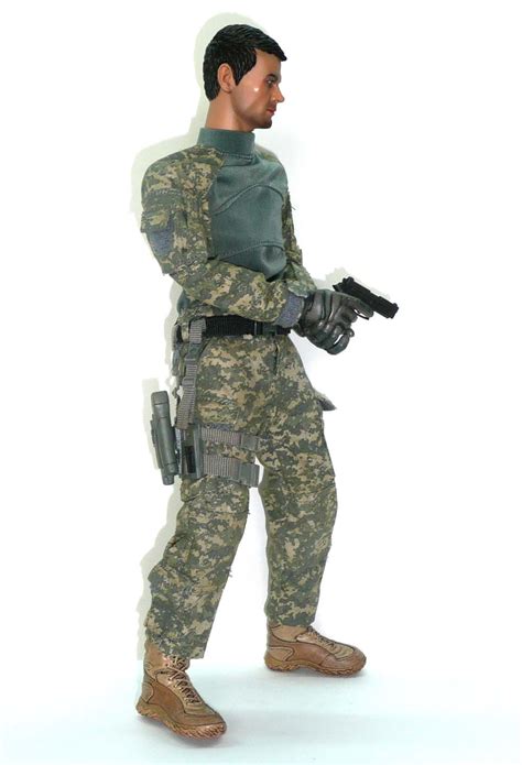 Toyhaven Th Mountain Division Sniper By Hot Toys