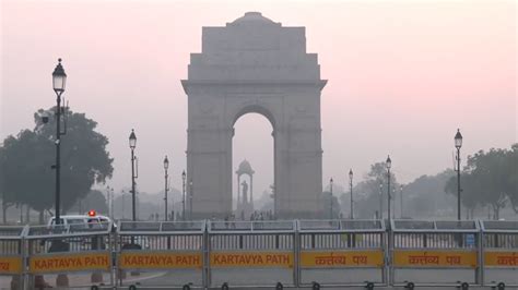 Delhi air quality remains in 'very poor' category for second consecutive day, AQI at 322 – India TV