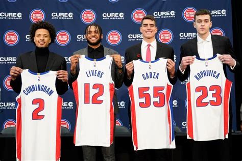 Pistons Newest Players Match Grit Of Franchises Restoration