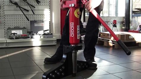 Ridgid How To Bleed Air From A Hydraulic Pipe Bender Youtube