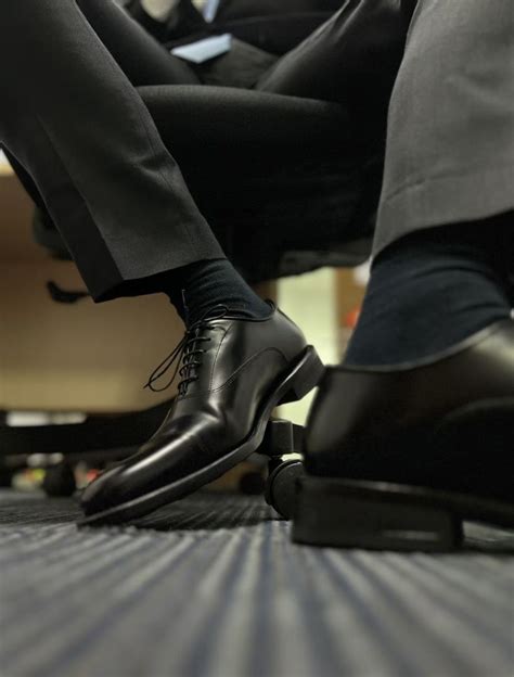 Pin By Fernando Aliano On Sheer Socks In Sock Shoes Groom Suit