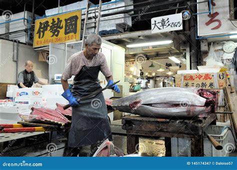 Tokyo the fish market editorial photography. Image of city - 145174347