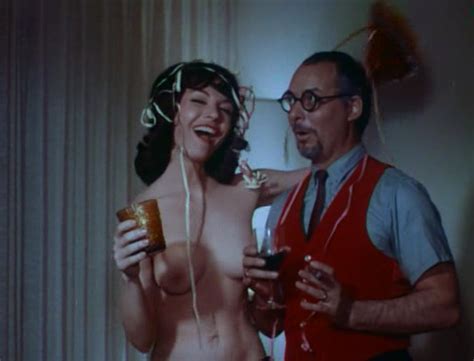 Julia Calda Nude Pics P Gina