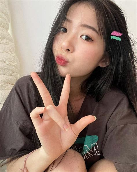 Bạn gái hot TikToker của thần rừng ADC chia sẻ bí kíp chỉnh ảnh xinh lung linh muốn ảnh ngàn