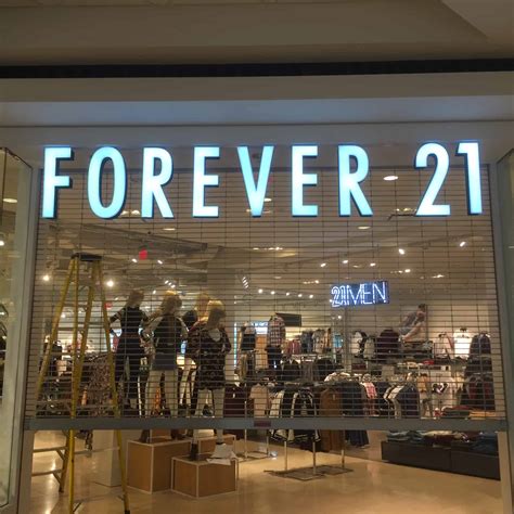 Forever 21 Symbol