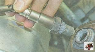 Замена управляющего датчика концентрации кислорода на автомобиле Лада ...