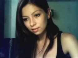 AclipboxV Gorgeous Brunette Strips On Webcam