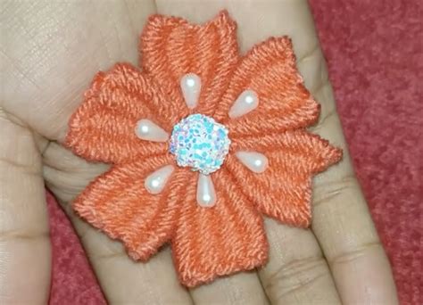 Расческа + ватные палочки = полноценный аксессуар