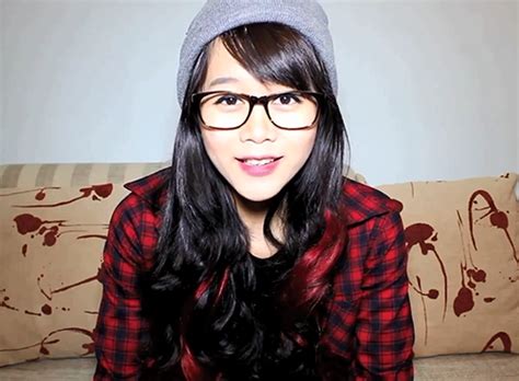 Lật lại năm 2013 bão tố của làng hot girl Việt An Tây bị Yanbi đánh ngay Hàng Trống Chi Pu