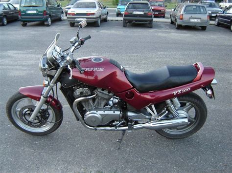 suzuki vx   motorcycles  video specs reviews bikenet