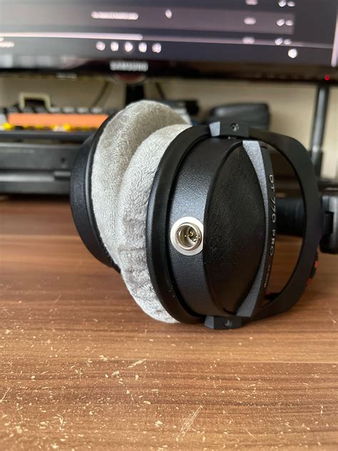 I finally did the miniXLR mod on my old Beyercans : r/headphones
