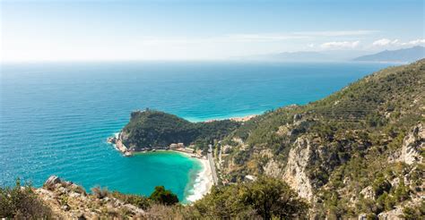 Le Spiagge Pi Belle Della Liguria Tra Ponente E Levante Idee Di