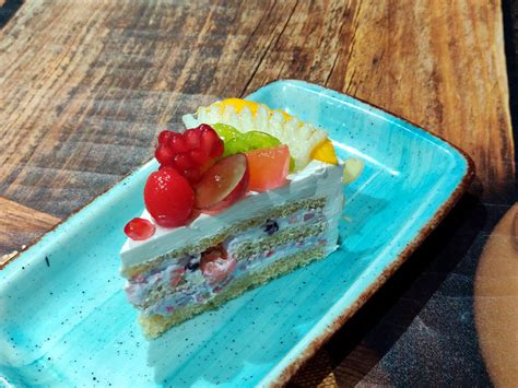 Fresh Fruit Pastry