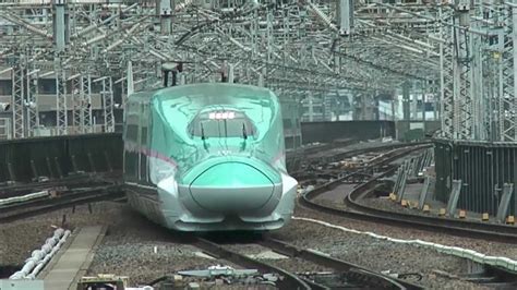 E5系東北新幹線はやぶさ4号東京行き大宮駅到着 - YouTube