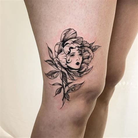 Pin Di Nita Rhodes Su Boredpanda Nel Tatuaggio Linea Sottile