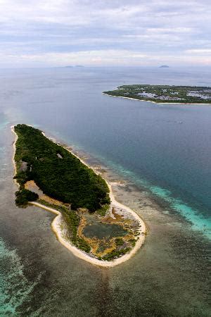 lagoon extensive pink sands  batwatching review  santa cruz