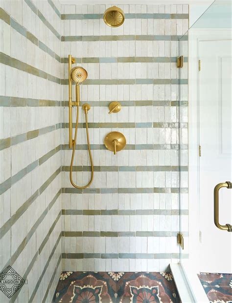 creative shower tile ideas   unique design