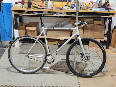 Poseidon Tracklocross Pedal Room