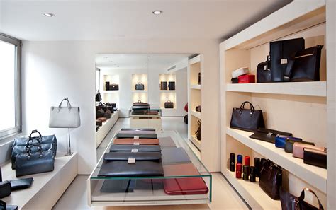 Bags Shop Interior Design 1