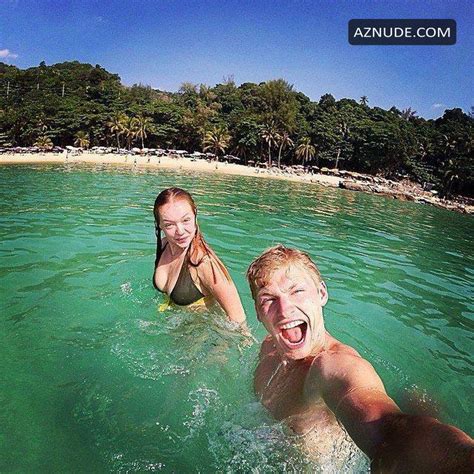 Victoria Agalakova In A Sexy Bikini AZNude