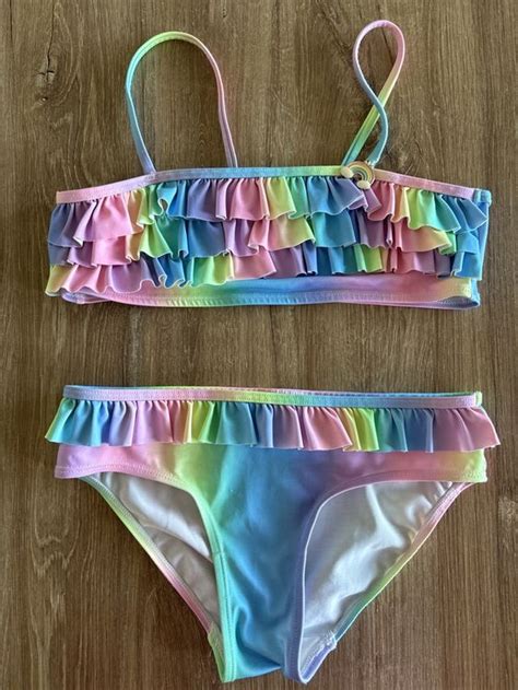 Regenbogen Bikini 134 140 Gebraucht in Zürich für CHF 4 mit Lieferung auf Ricardo kaufen