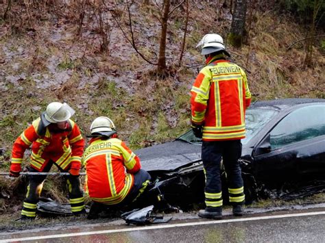 Sperrung Auf B Nach Unfall Aufgehoben Hinterzarten Badische Zeitung