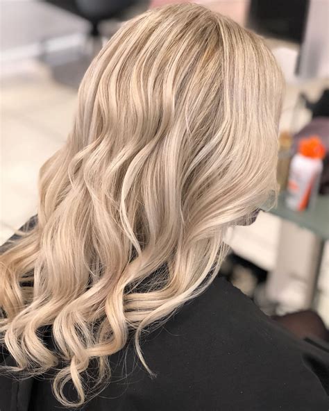 Blonde Babylights Plymouth Daisy Goord Hairstylist