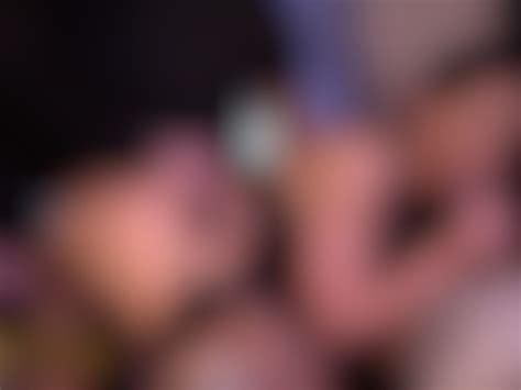 Orgy With Beautiful Babe in Latex Julie Skyhigh Vidéos Porno Gratuites YouPorn