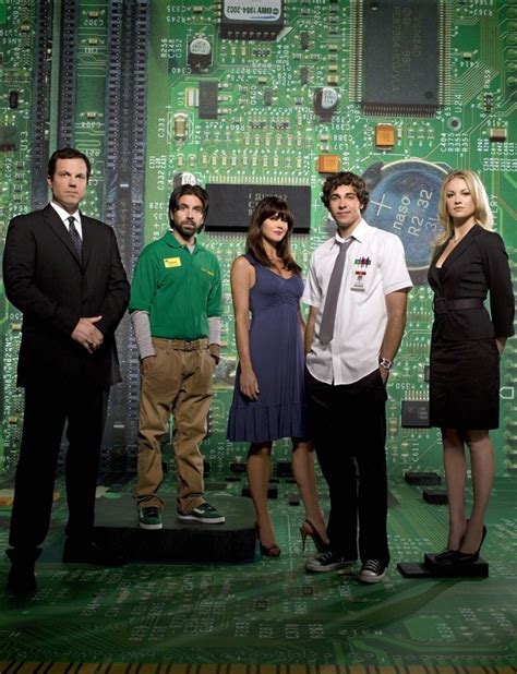 Il Cast Principale Della Prima Stagione Di Chuck In Una Foto