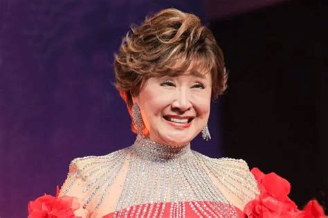 小林幸子、70歳の誕生日を報告 「10歳でデビュー」若き日の白黒写真も披露 Sirabee