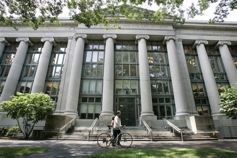 Harvard Law School Will No Longer Require The Lsat For Admission The