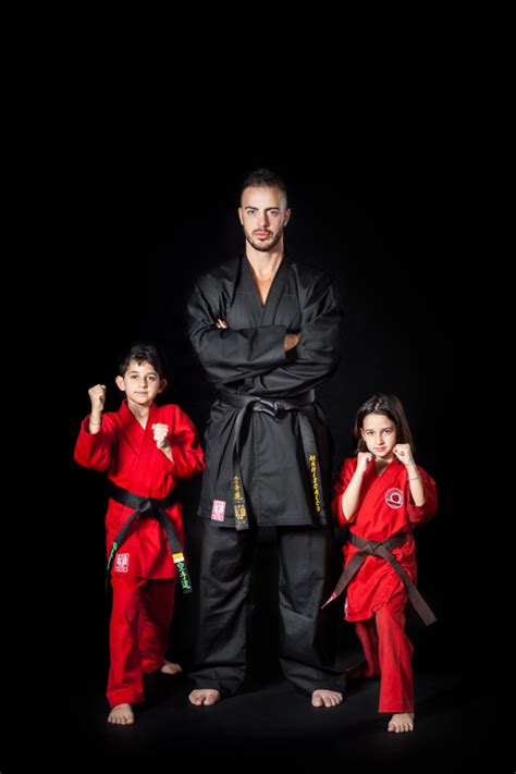 Karategi: Karategi Coloured Sizes From IV to VII