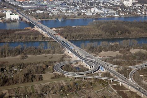 Luftaufnahme Mainz Baustelle Der Schiersteiner Br Cke Zwischen Mainz