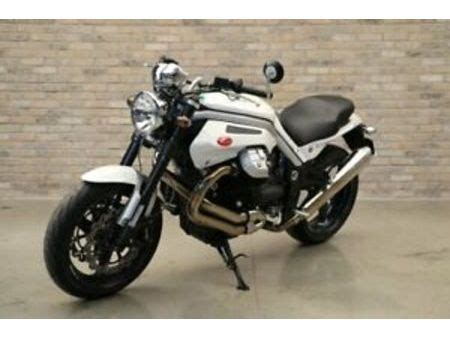 MOTO GUZZI Stunning Italian Styled 2009 Moto Guzzi Griso 1200 8v Naked