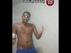 Negão Carioca Naked On The Webcam Painting The Wall xxx Videos Porno