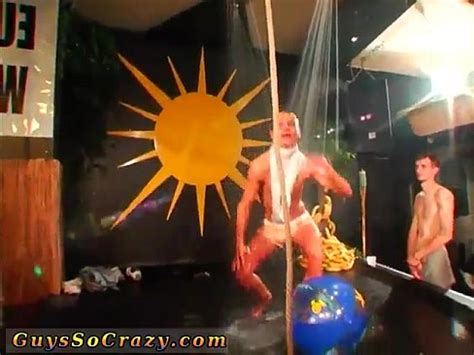 Hombres heterosexuales atrapados teniendo sexo gay en una fiesta xxx Fuck Cabo Cancún