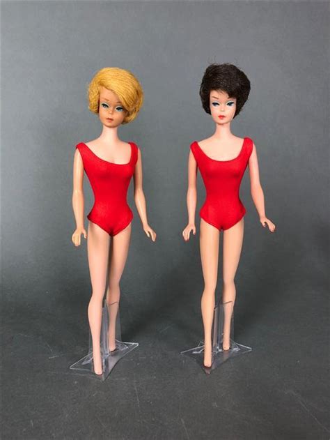 Lot Vintage Sidepart Bubble Cut Barbies Including Brunette And Blonde Both Wearing Red