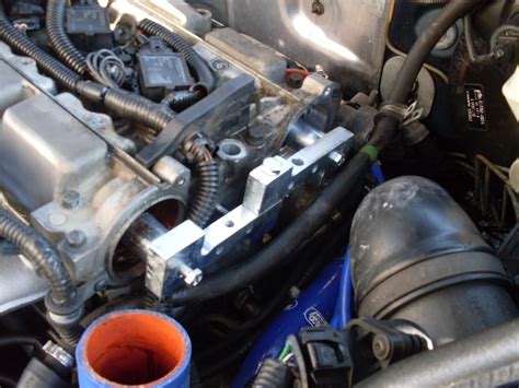 Qanda Volvo S40 Oil Leaking Onto Timing Belt Camshaft Position