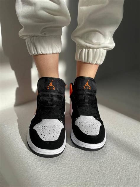 Жіночі кросівки nike air jordan 1 женские кроссовки найк аир джордан ...