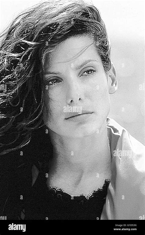 Bullock Sandra Black And White Stock Photos And Images Alamy