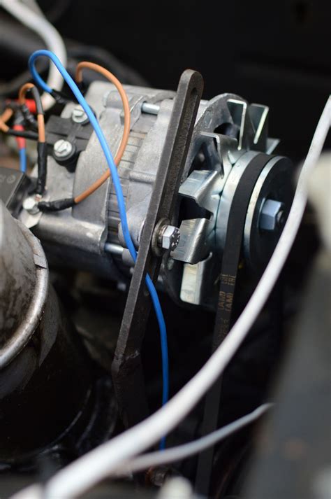 Обзор товара Генератор ГАЗ-53,3307,КАВЗ дв.ЗМЗ-511.10 шкив 76мм 14В 65А ...