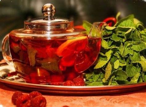 3 омолоджуючі напої, які просто необхідні жінкам – Чай з лимоном