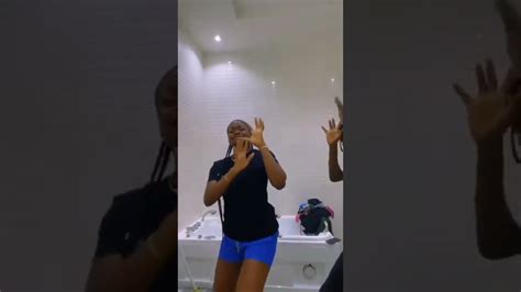 ZINOLEESKY GIRLFRIEND SHUBOMI AND NAIRA MARLEY DANCE COMPETITION