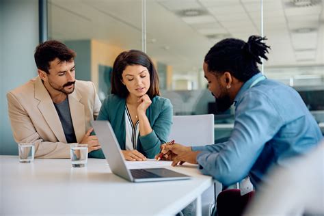 Roles And Rewards Of Being A Real Estate Agent